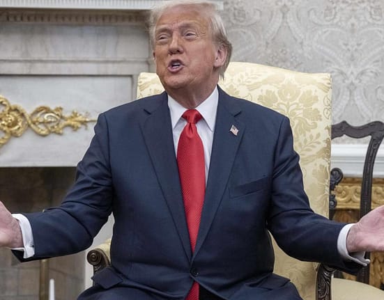 Trump ceartă UE pentru amenda dată Google și amenință cu taxe vamale de retorsiune