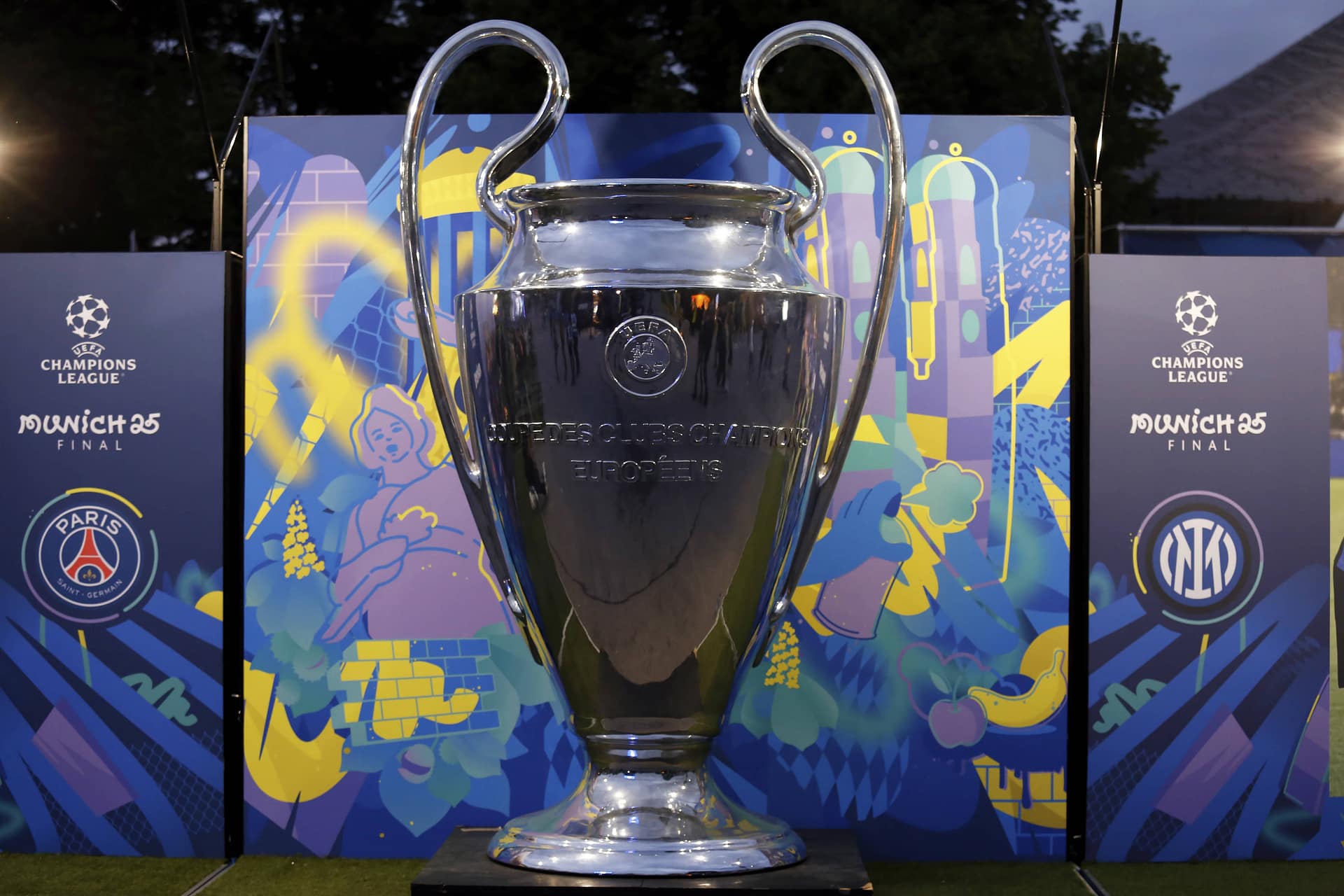 UEFA Champions League | ACUM: Ajax - Benfica 0-1 Galatasaray - Royal Union 0-1! Ce meciuri urmează de la 22:00 UEFA Champions League | ACUM: Ajax - Benfica 0-1 Galatasaray - Royal Union 0-1! Ce meciuri urmează de la 22:00