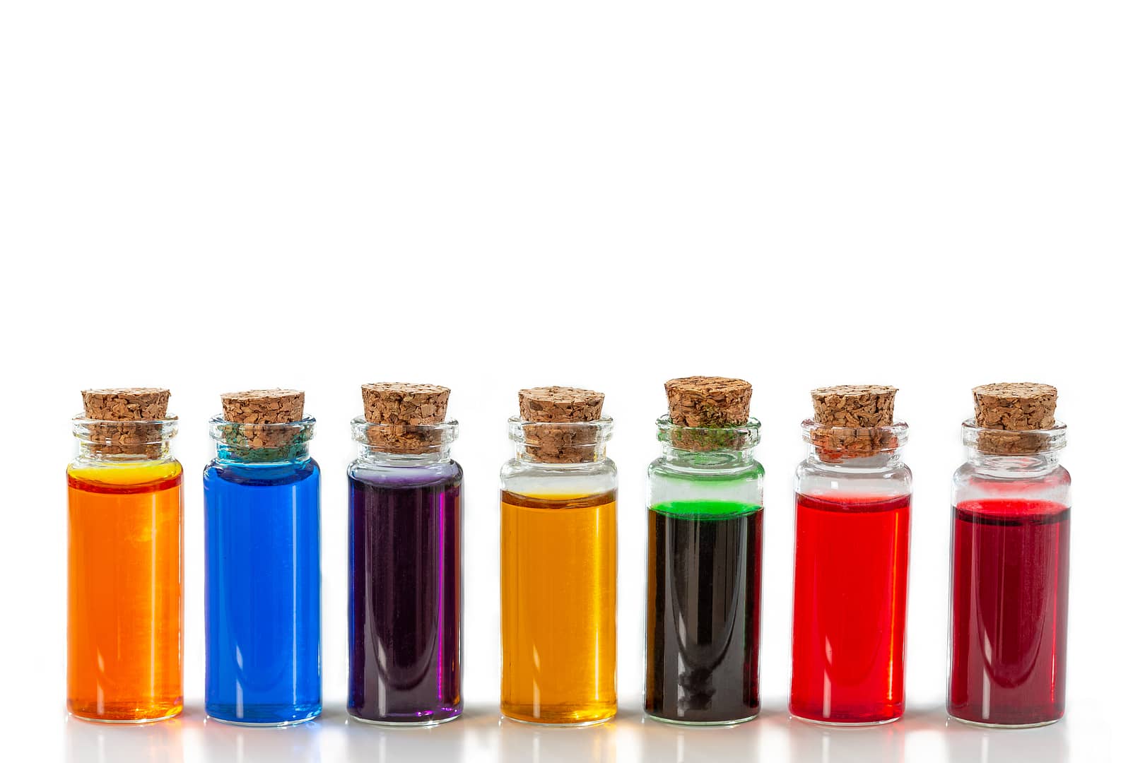 Administrația Trump a anunțat că interzice toți coloranții artificiali din alimente