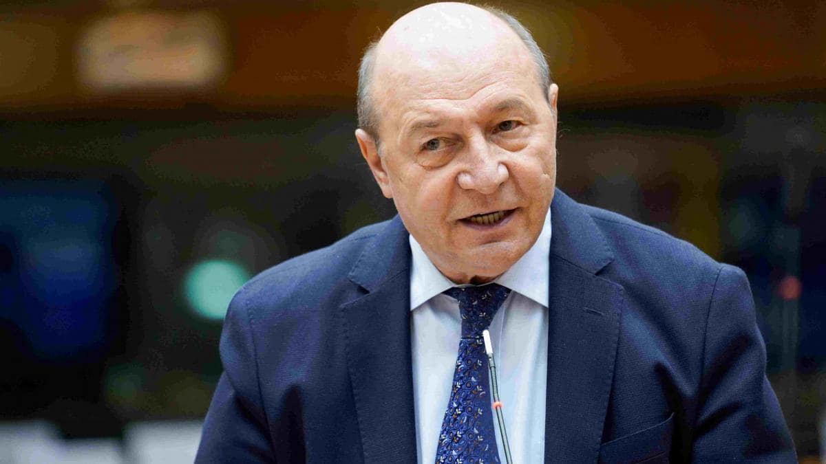 Băsescu, anunț bombă: Fără măsuri dure, o să vindem Porțile de Fier, Portul Constanța, Portul Midia, Aeroportul Otopeni