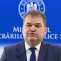Guvernul vrea să transforme amenzile neachitate în fapte penale, pasibile de pușcărie sau muncă în folosul comunității
