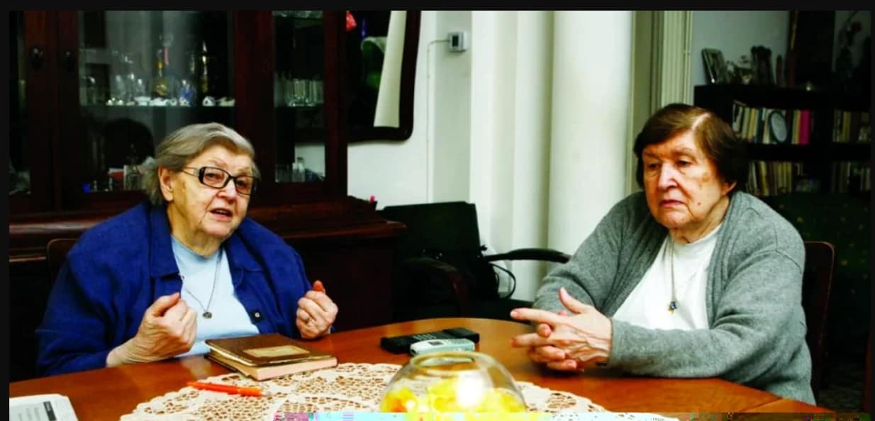 Flavia Coposu-Balescu si Rodica Coposu, surorile lui Corneliu Coposu FOTO