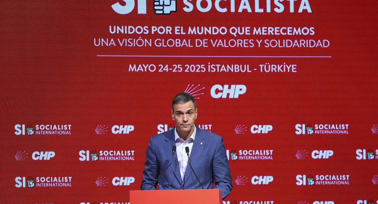 Internaționala Socialistă cere eliberarea din închisoare a primarului Istanbulului. Pedro Sanchez s-a întâlnit cu Erdogan