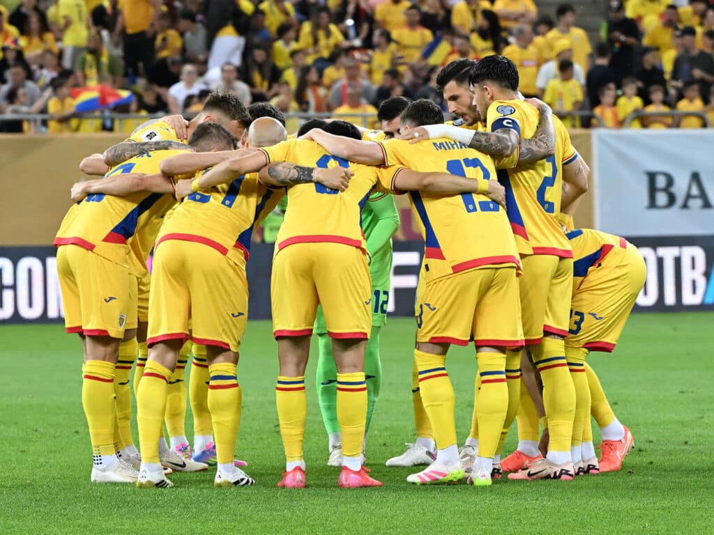 România, grupă accesibilă dacă se califică la Campionatul Mondial! Tricolorii au șansa de a scrie istorie România, grupă accesibilă dacă se califică la Campionatul Mondial! Tricolorii au șansa de a scrie istorie