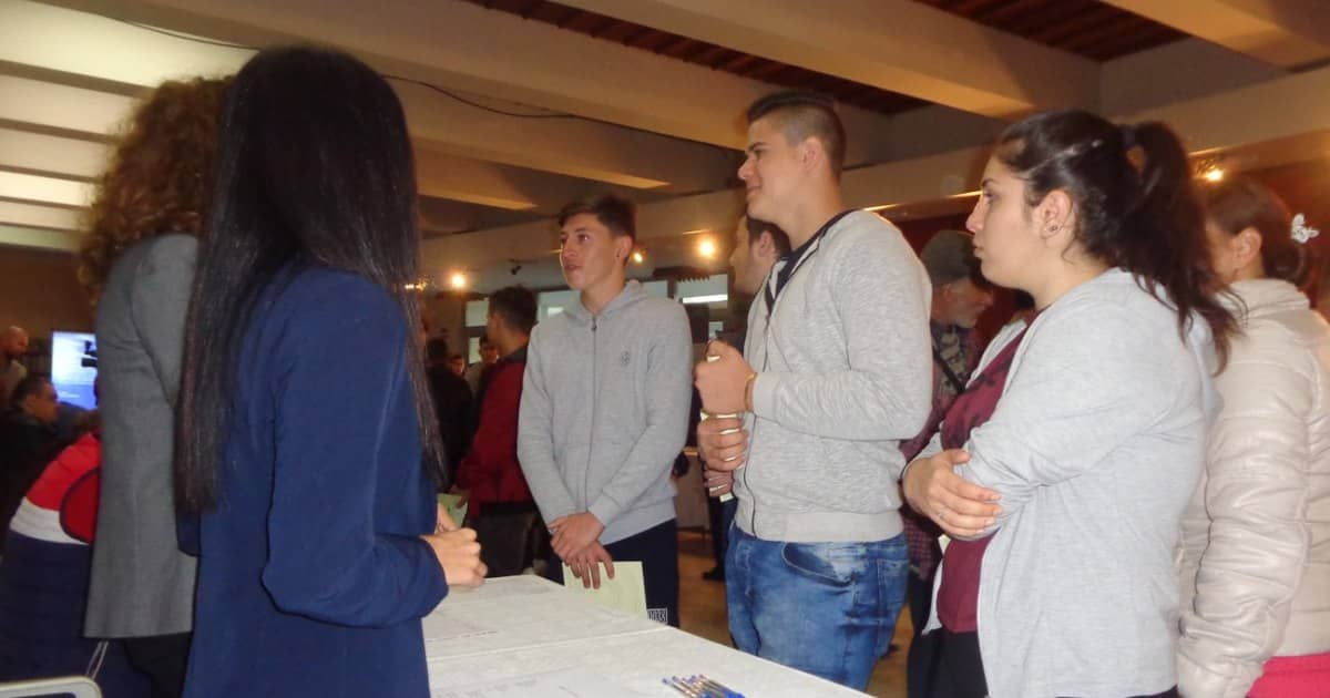 Indemnizația de șomaj pentru absolvenți: cum se calculează termenul de 60 de zile și ce acte sunt necesare