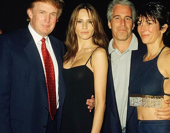 Guardian: Trump încearcă să minimizeze prietenia sa îndelungată cu Jeffrey Epstein. De la „e prietenul meu, un tip grozav”, la „nu eram un fan al lui”
