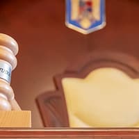 CCR dezbate pe 22 iulie sesizarea depusă de AUR în legătură cu Legea „austerității”. Partidul susține susține că este „o lege toxică”