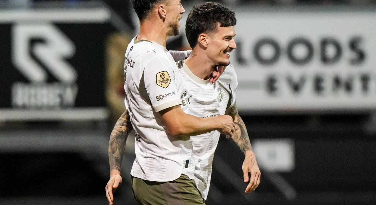 „Crucial!” Reacția olandezilor după ce Dennis Man a fost eroul lui PSV Eindhoven la două minute după intrarea pe teren