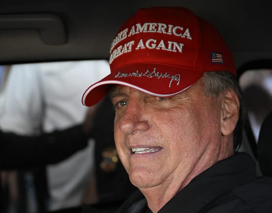 Trump vrea să impună o suprataxă de 50% pe importurile din Brazilia, în sprijinul fostului președinte Bolsonaro