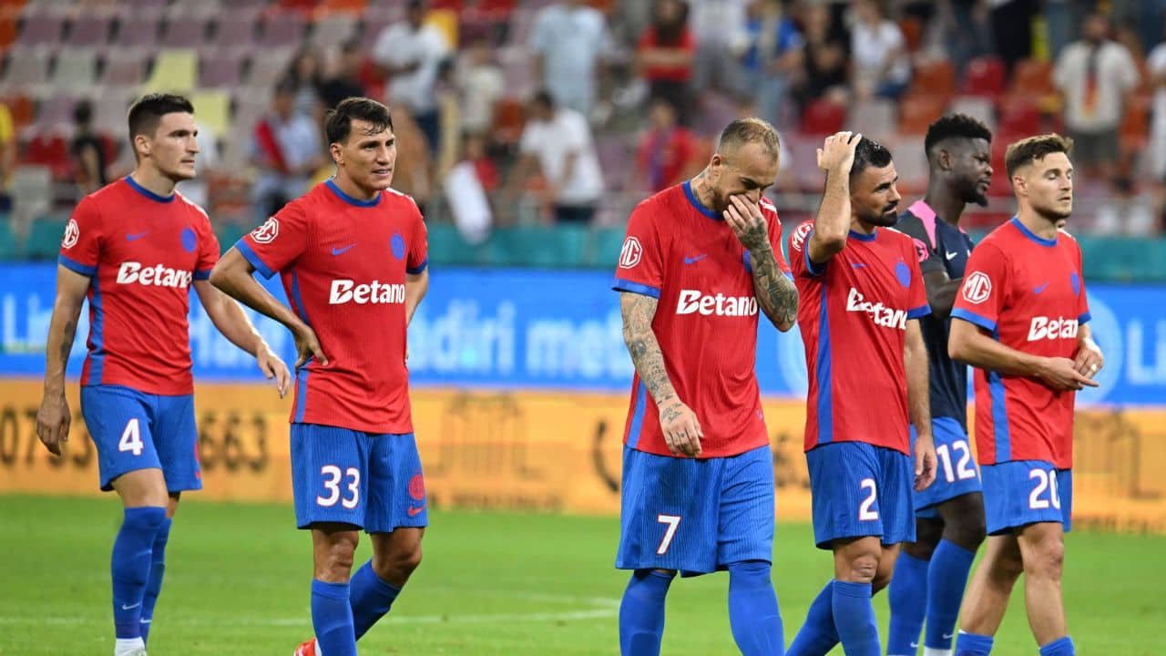 ”El nu trebuia să vină, cum nici ei nu ar fi trebuit să îl ia!”  Pițurcă, vehement despre jucătorul lui FCSB
