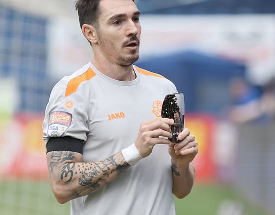 Jucătorii lui Metaloglobus nu l-au uitat pe Luca Manolache: „Ne-a întărit să luptăm și pentru el!”