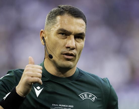 Istvan Kovacs, ”centralul” român care poate arbitra o finală de Campionat Mondial? ”Și-a deschis drumurile! Hai să fim obiectivi”