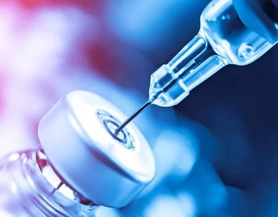 Lege: Accesul la vaccinarea anti-HPV, extinsă pentru toate categoriile de vârstă recomandate de OMS
