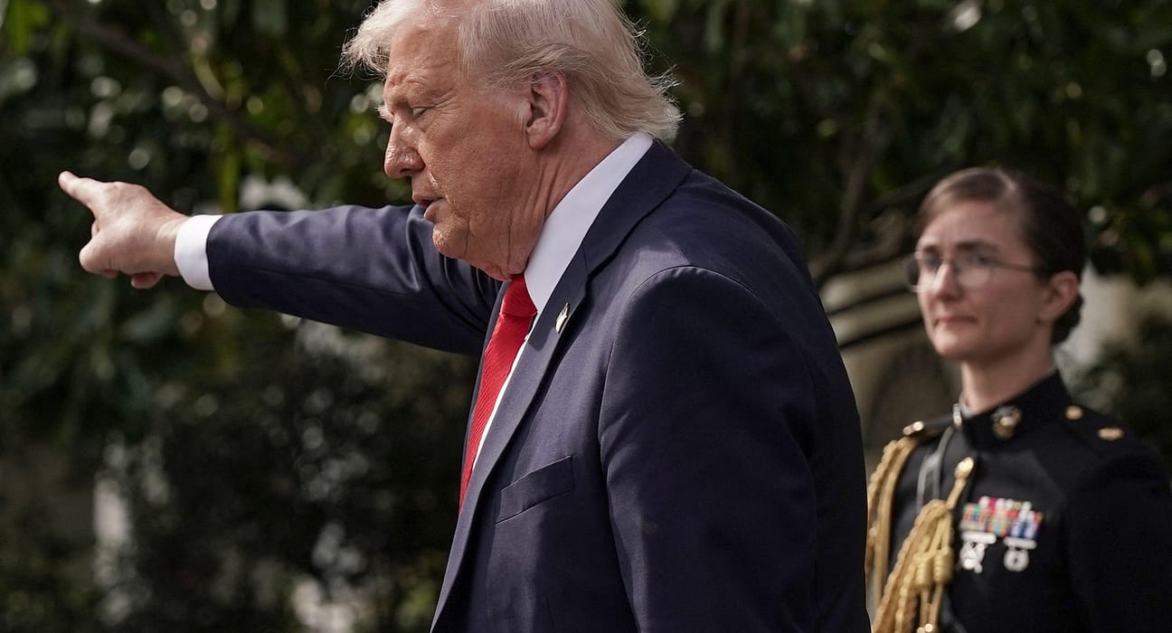 „Voi ordona”. Anunțul lui Trump, chiar înainte de întâlnirea cu președintele islamist al Siriei