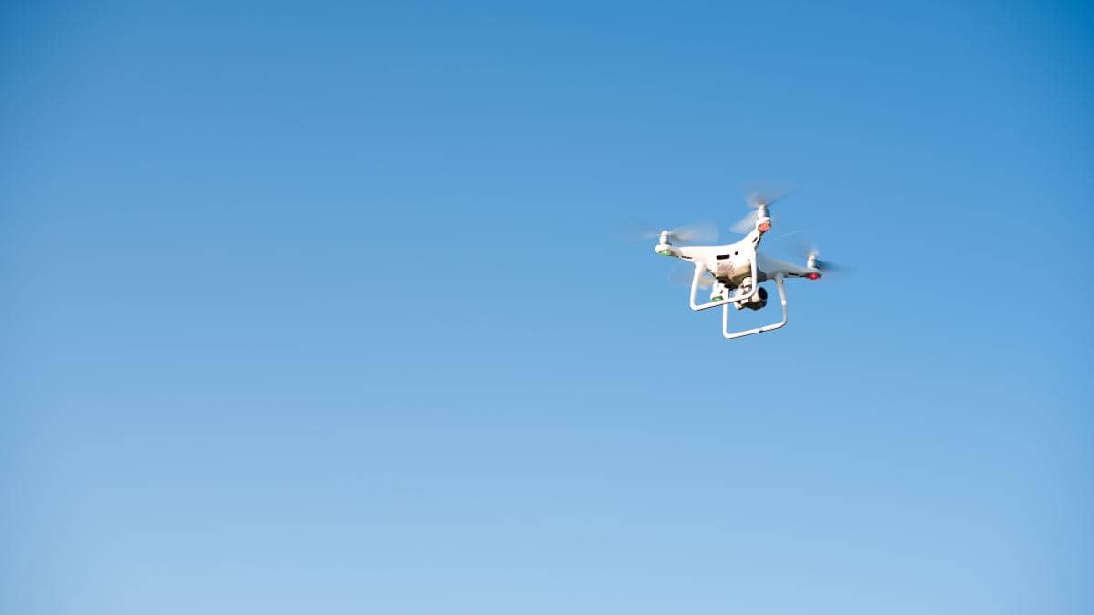 Bild: Aeroporturile germane, perturbate de „drone cu scop militar”. Germania instituie un nou departament anti-drone