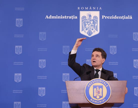 Încrederea românilor în Nicușor Dan, la început de mandat, comparativ cu Băsescu și Iohannis