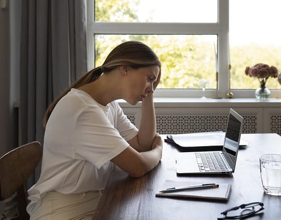 Ce spune psihologia despre oamenii care anulează planurile în ultimul moment