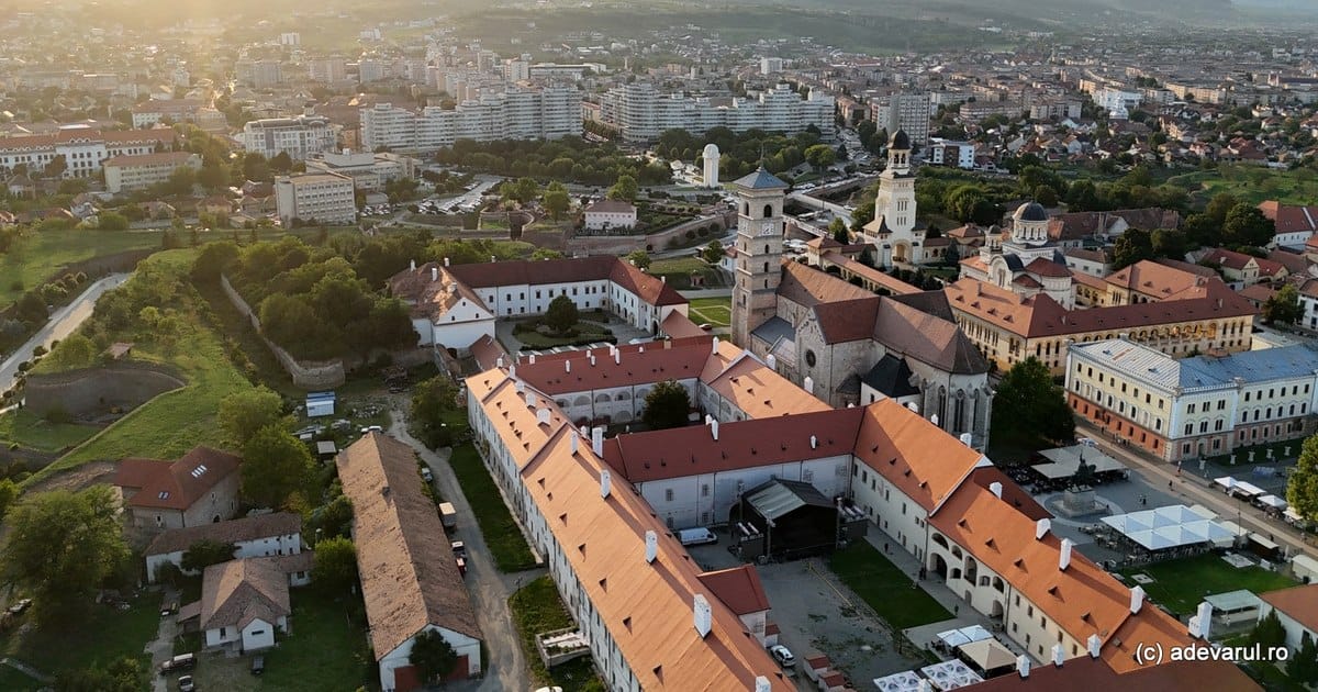 Marile cetăți ale României, reclădite din ruine. Monumentele neglijate în trecut au redevenit emblemele orașelor