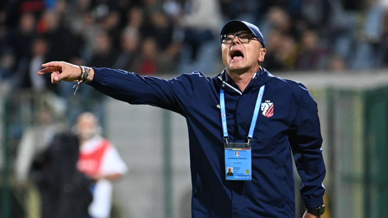 Leo Grozavu sparge petrecerea la Botoșani: ”Nu se dă niciun premiu în etapa a 12-a”