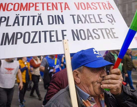 Patronatele acuză: statul vrea doar să îi aducem mai mulți bani, nu calculează impactul măsurilor