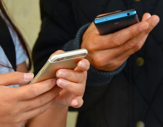 Ce este „Spoofing-ul” și cum să nu cazi în capcana „contractelor blocate”