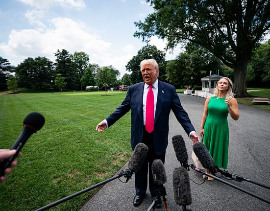 Trump își propune să ducă războiul comercial împotriva Chinei „într-o manieră foarte prietenoasă”