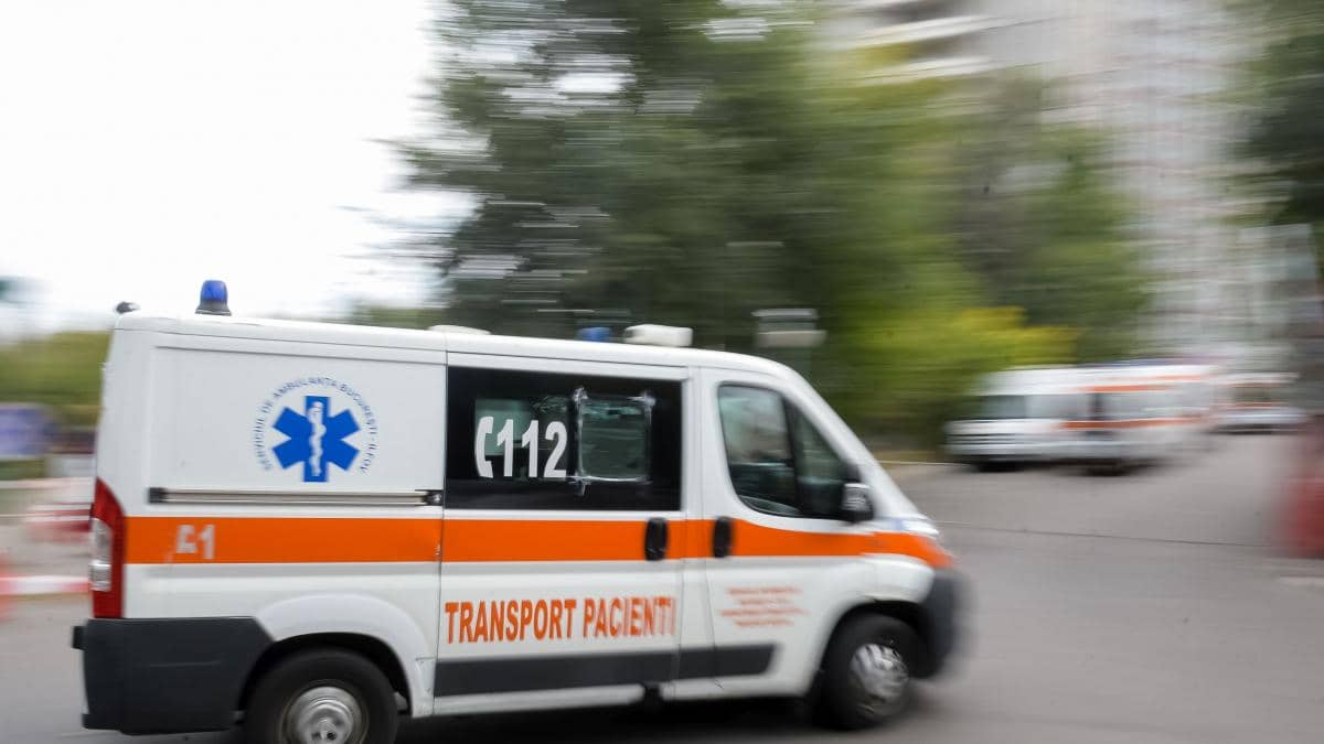 Marinar evacuat de urgență din rada portului Constanța de echipajul Sar Artemis