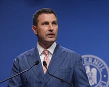 Vicepremierul Tanczos arată către vinovații pentru deficitul bugetar: „Cei care au plătit salarii și pensii în plus”