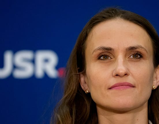 Răspunsul ministrului de Externe Oana Țoiu la atacul deputatului AUR Cosmin Corendea