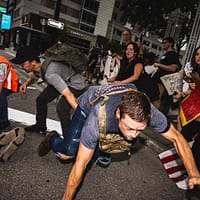 „Este clar, suntem în război”. Temeri pentru ce va urma în SUA după asasinarea activistului MAGA Charlie Kirk
