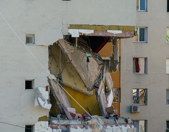 Ce riscă persoana care a rupt sigiliul instalației din Sector 5. Răspunsul avocatului Bărbuceanu