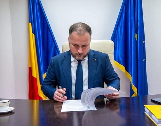 Scandal la Primăria Sector 2, după explozia de concedii medicale ale angajaților instituţiei. A fost sesizat Colegiul Medicilor