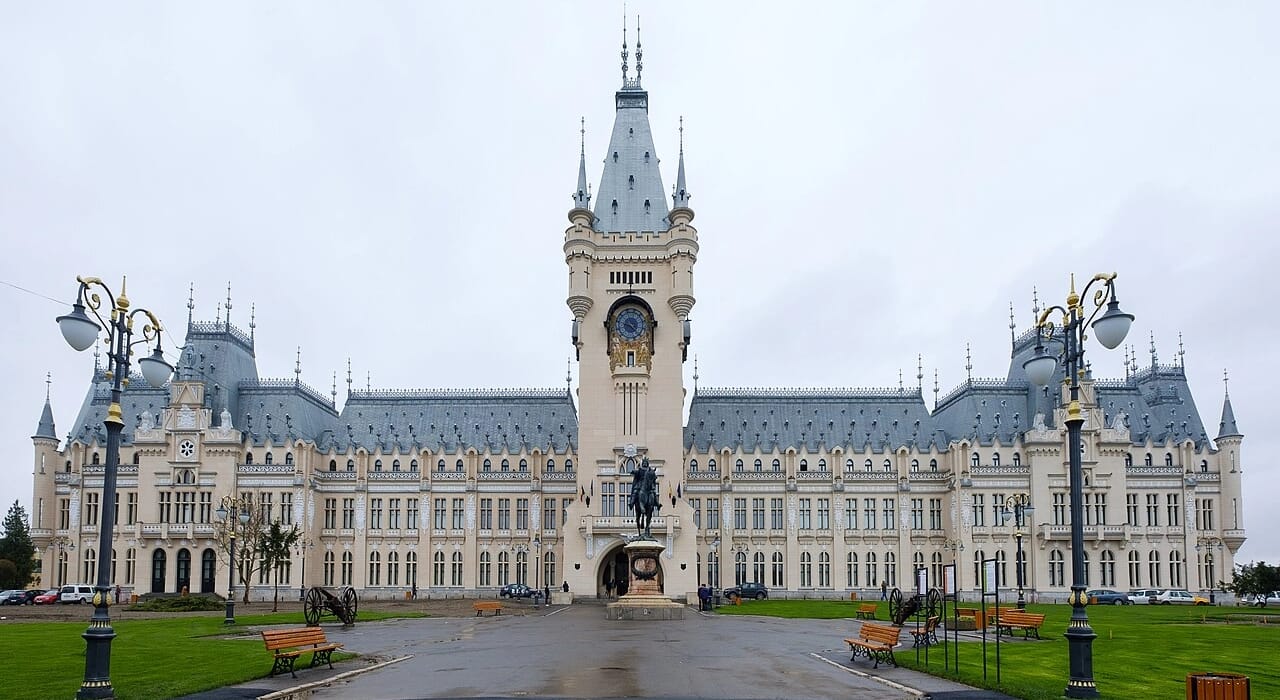 Atelier educațional de Sfântul Andrei la Palatul Culturii Iași. Descoperă tradițiile și superstițiile