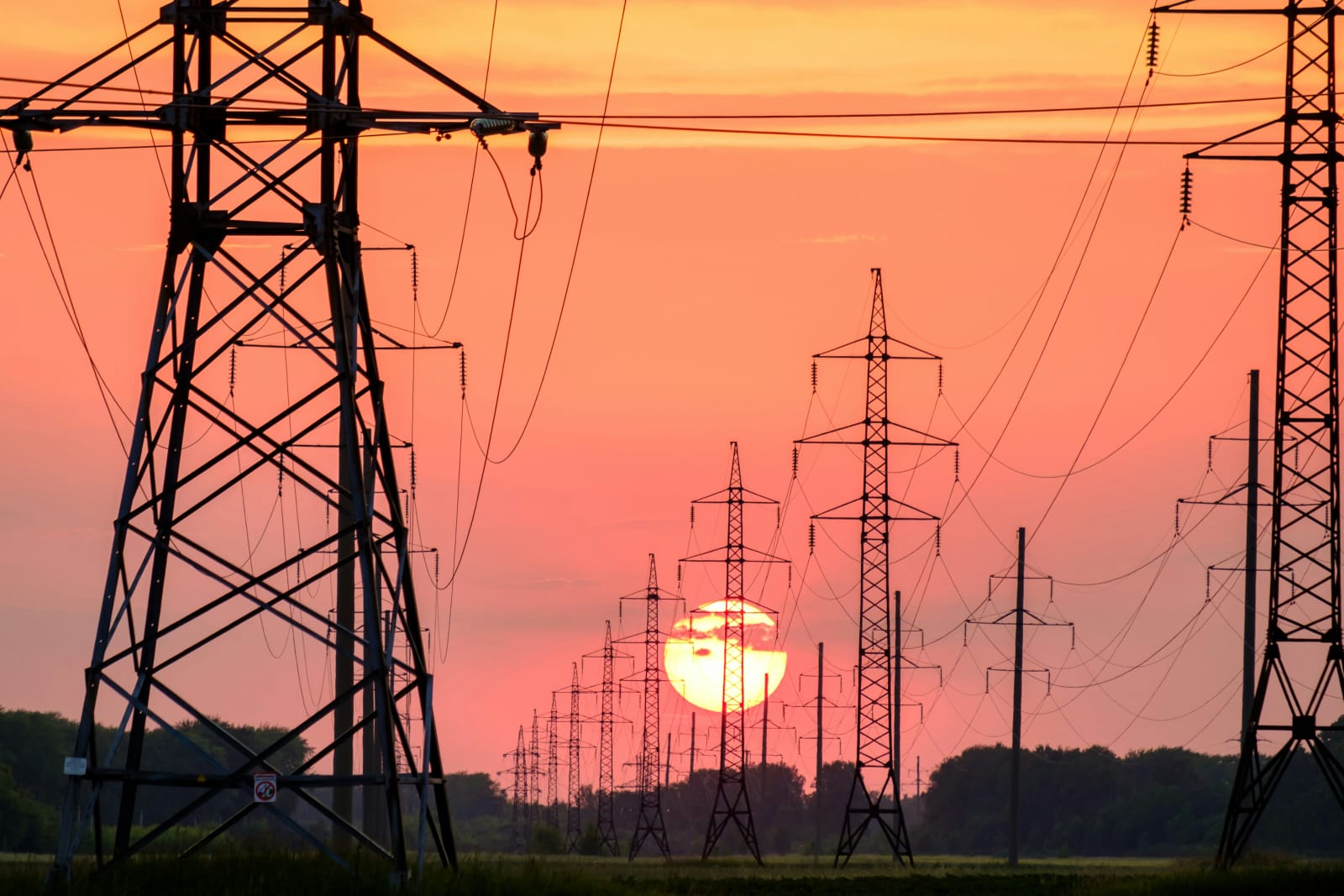 ANRE, decizie privind dubla taxare pentru energia electrică stocată și reintrodusă în rețea