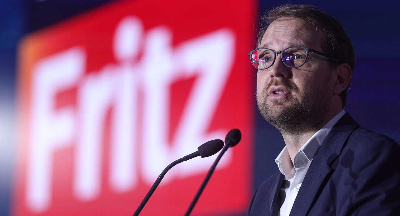 Fritz, despre obținerea cetățeniei: „De peste un an trec prin cea mai românească experienţă ever / Am un mesaj pentru haterii care îmi zic «marş!»”