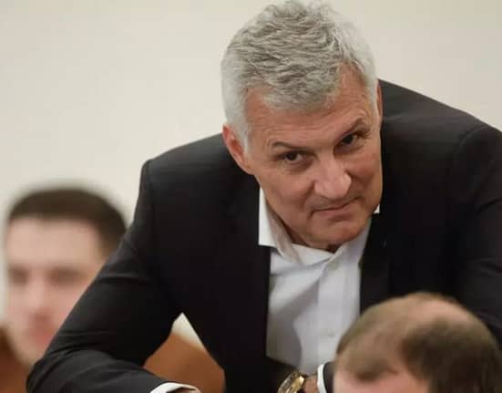 Scandalul PSD-USR se extinde. Senatorul Daniel Zamfir pretinde că niciun proiect nu va mai fi aprobat în Guvern fără acordul PSD. ”Deciziile coaliției, doar în consens”