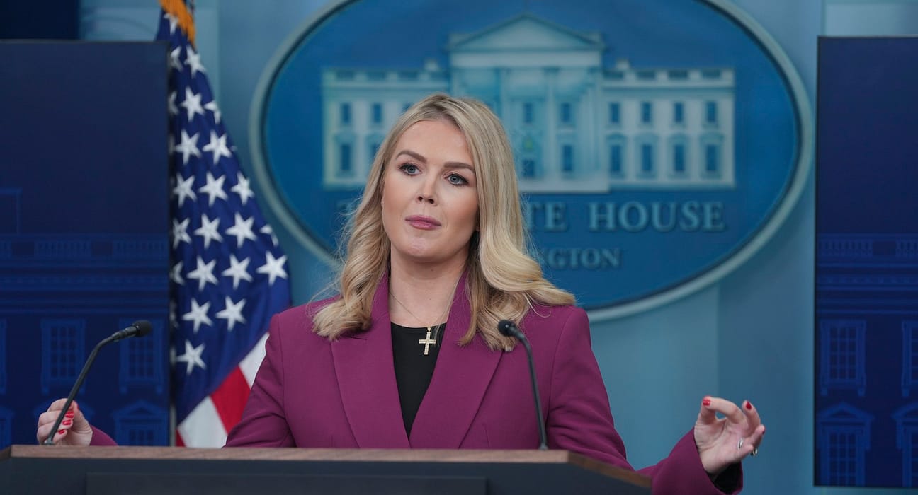 După ce a amânat cu 90 de zile aplicarea supra-tarifelor vamale, Trump ia în calcul să mai prelungească termenul limită. „El ia decizia”