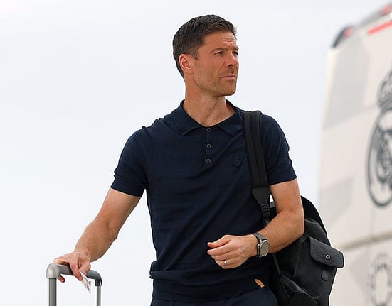 Xabi Alonso a intrat în confict cu Florentino Perez, la mai puțin de 2 luni de la instalarea pe banca lui Real Madrid