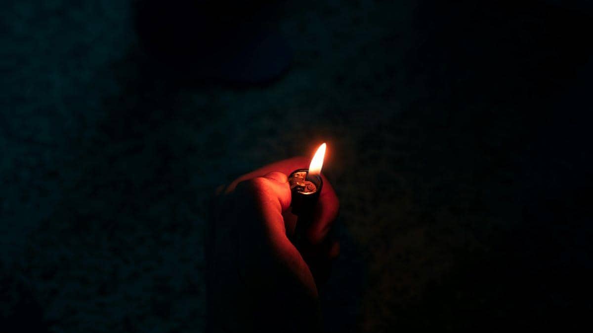 Alertă majoră pentru România: risc iminent de blackout și reforme contestate în instituțiile-cheie ale statului