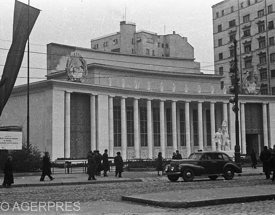 Mutilarea Sălii Dalles, pe care a “înghițit-o” un bloc socialist. Eleganta clădire interbelică a fost ridicată din suferința unei mame care și-a pierdut toți cei 3 copii