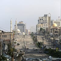 Forțele Aeriene Române au evacuat 12 copii palestinieni și 36 de aparținători răniți din Israel