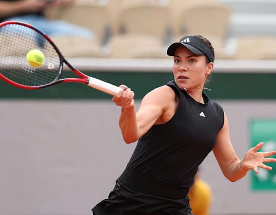 Gabriela Ruse -6, 6-4, 6-3 » Gabi Ruse e în prima ei finală pe iarbă! Va lupta pentru trofeu la ‘s-Hertogenbosch