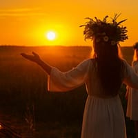 Solstițiul de Vară 2025: Cum să te purifici energetic și să atragi belșug cu cele mai puternice ritualuri și superstiții