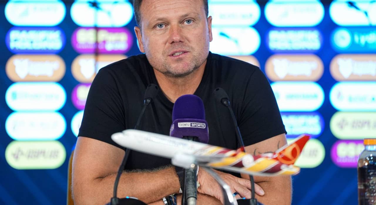 Noul antrenor al lui Ianis Hagi a cedat: ”Ca să rezum: Un dezastru!”