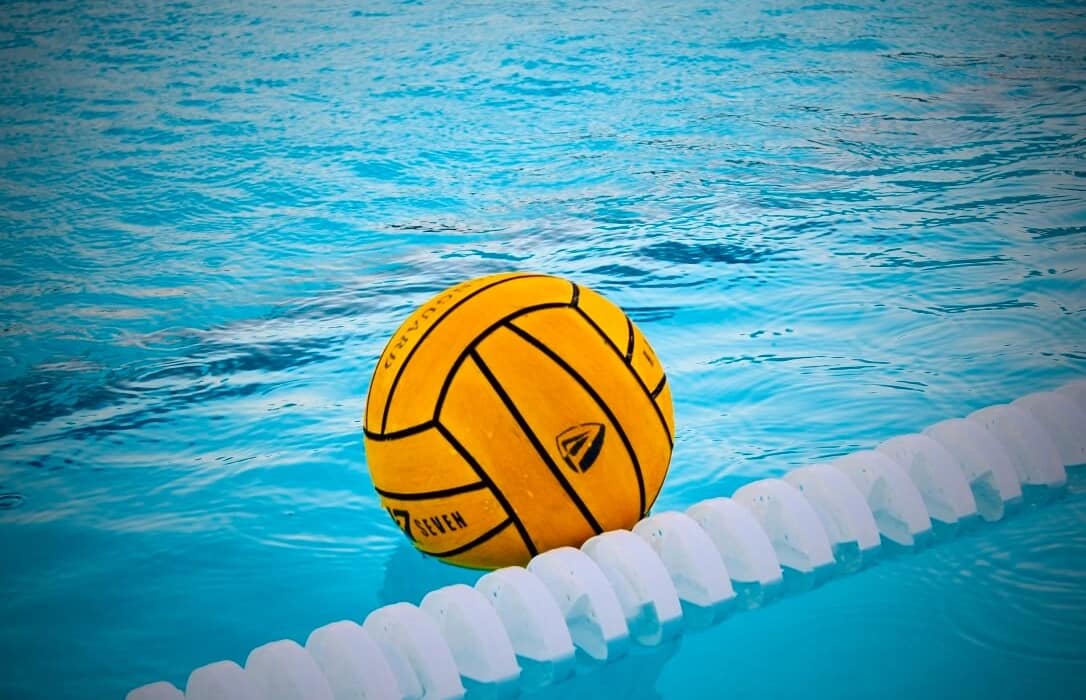Campioana CSM Oradea, prima finalistă a Cupei României la polo, după semifinala cu deţinătoarea trofeului, Steaua Bucureşti