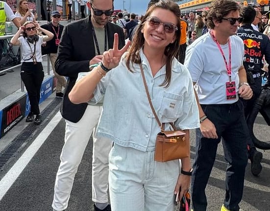 Simona Halep, la nivelul bogătașilor din Formula 1. Românca și-a etalat cel mai scump accesoriu la cursa din Ungaria