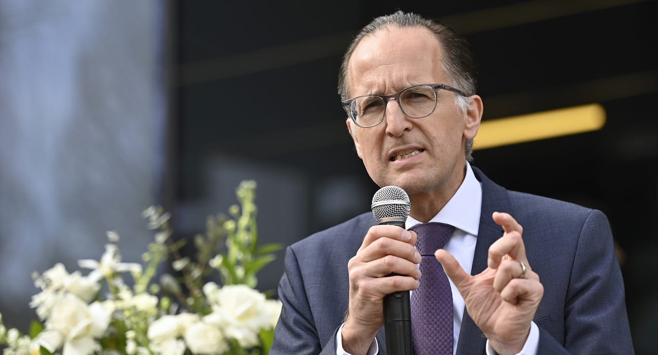 Diplomație cu suflet: România își ia rămas bun de la Peer Gebauer, ambasadorul Germaniei la București