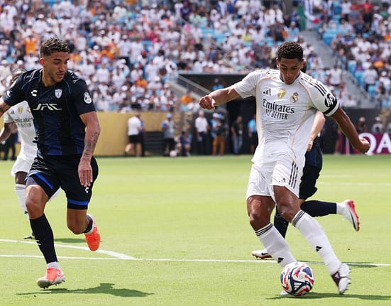 Real Madrid -0, ACUM, în direct pe VOYO și la PRO TV! Jucătorul madrilenilor a văzut cartonașul roșu