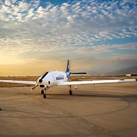 Finanțare europeană de până la 30 milioane EUR pentru startup-ul bulgar Dronamics, de transport aerian de marfă, cu drone