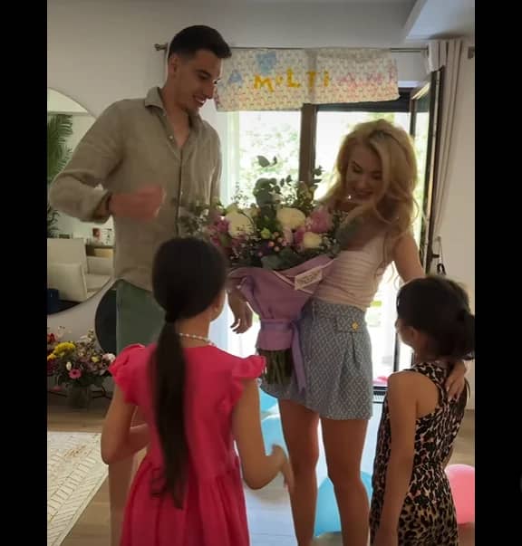 Ziua aniversării. FOTO captură video Facebook